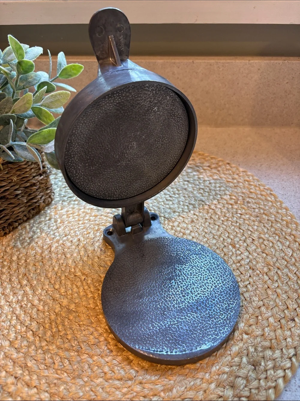 Vintage Cast Aluminum Hinged Hamburger Press